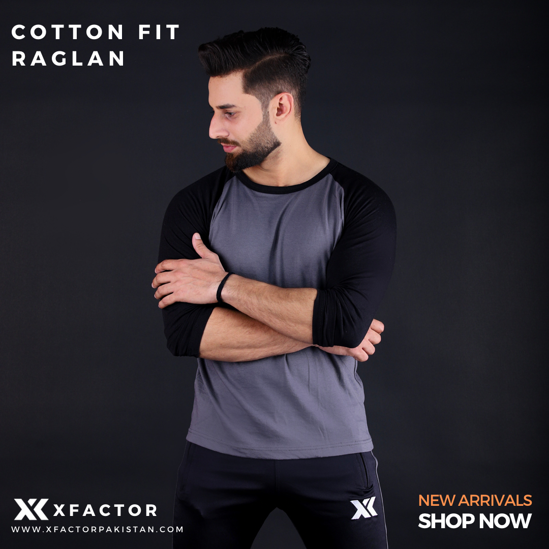 Black raglan 3/4 sleeves