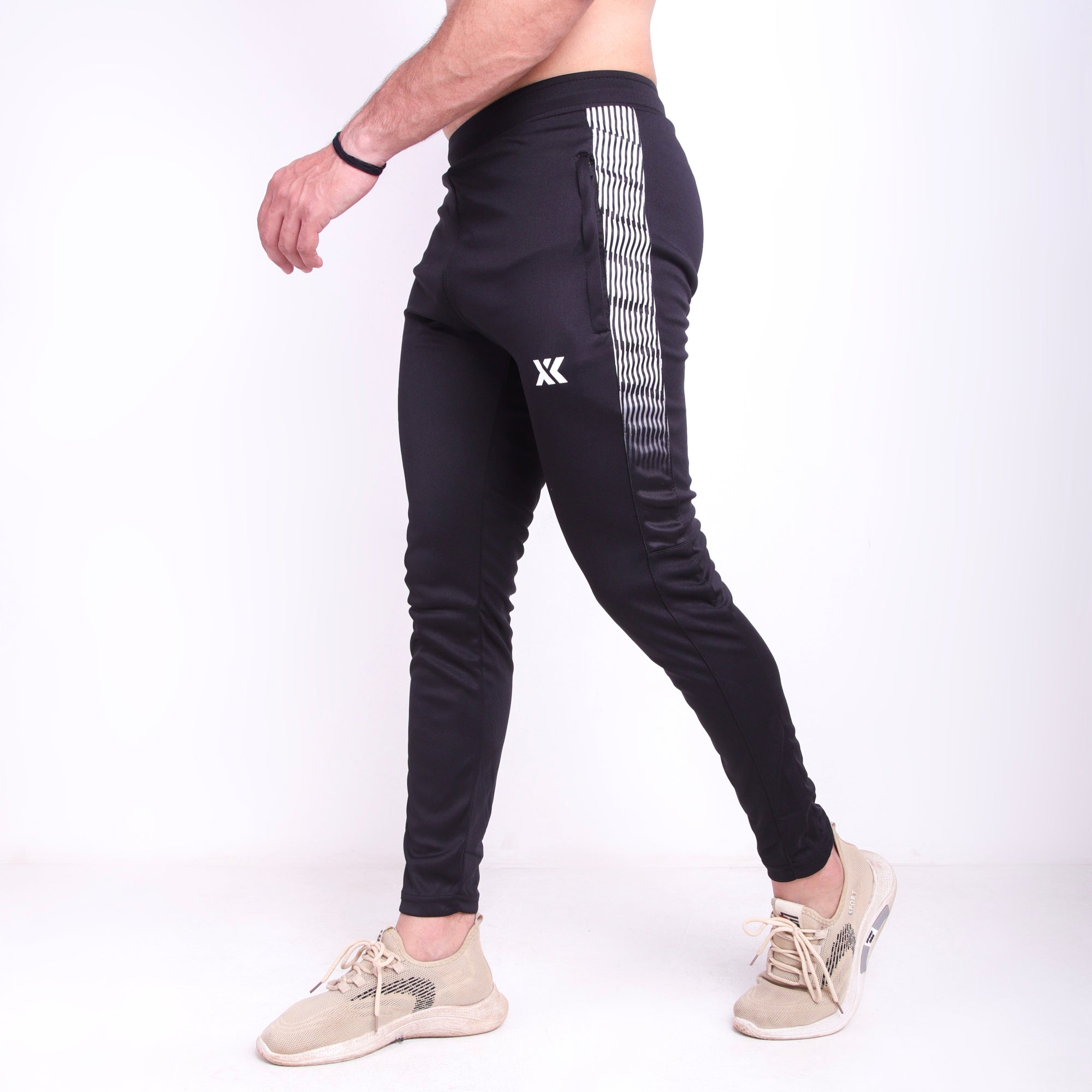 Black speed quick dry bottom