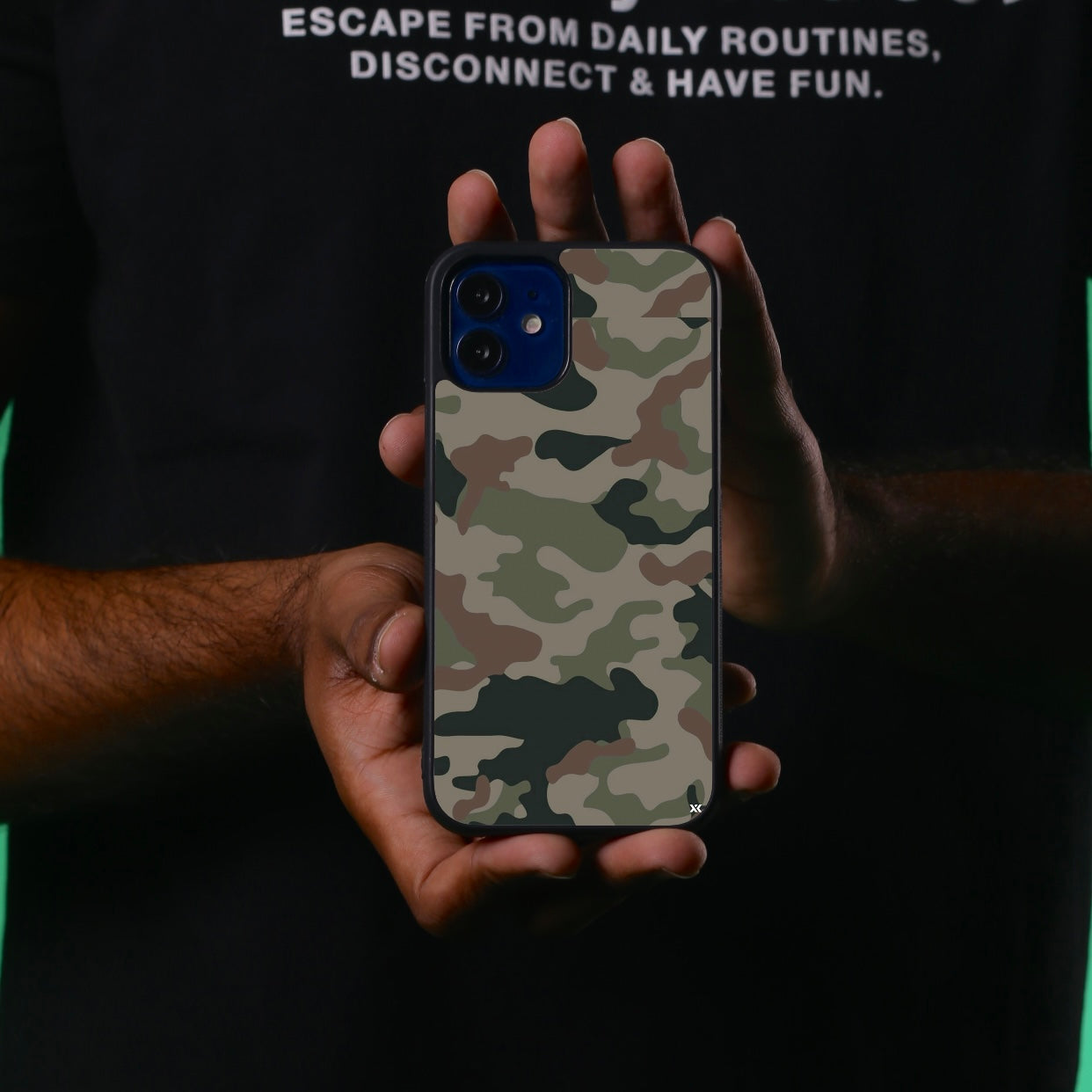 Camouflage gloss cover