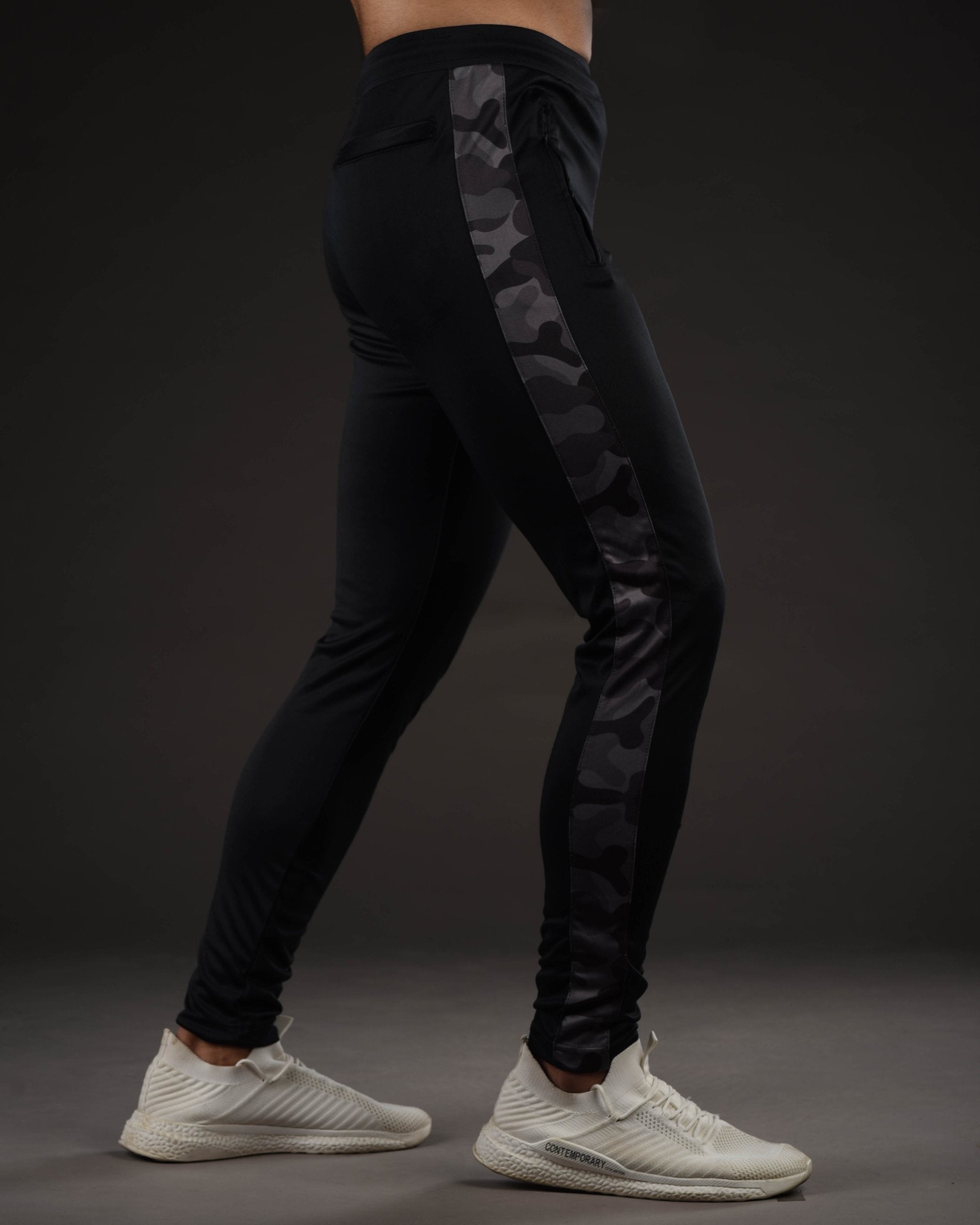 Black camouflage interlock bottom